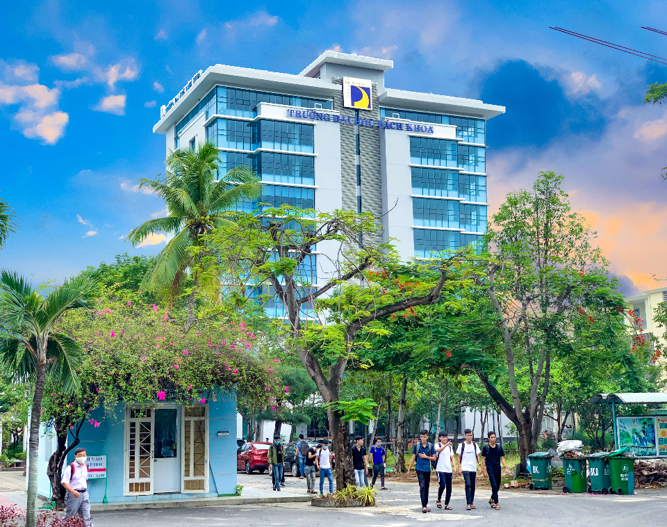 DUT Smart Building